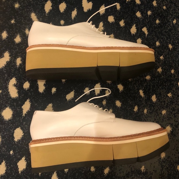 Robert Clergerie Shoes - NWOT Robert Clergerie White Platform Oxfords